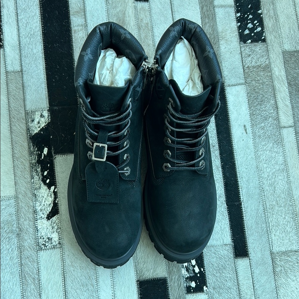 Louis Vuitton x Timberland (Limited Edition) - Picture 4 of 10
